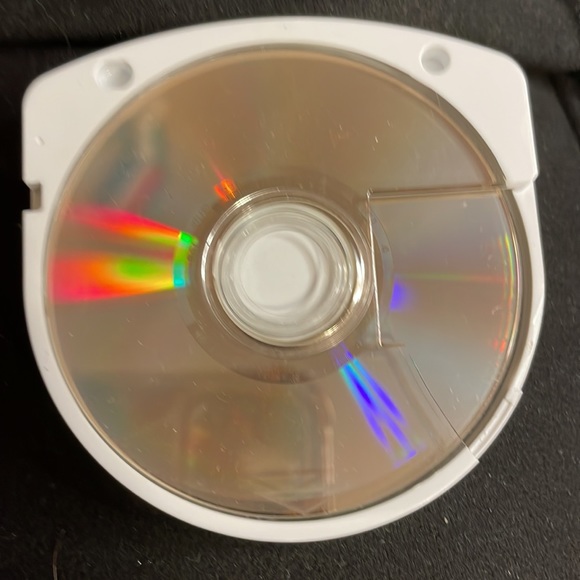 PSP Madden 09 disc - Picture 2 of 2